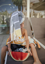 Load image into Gallery viewer, Polaroid Desktop Pack